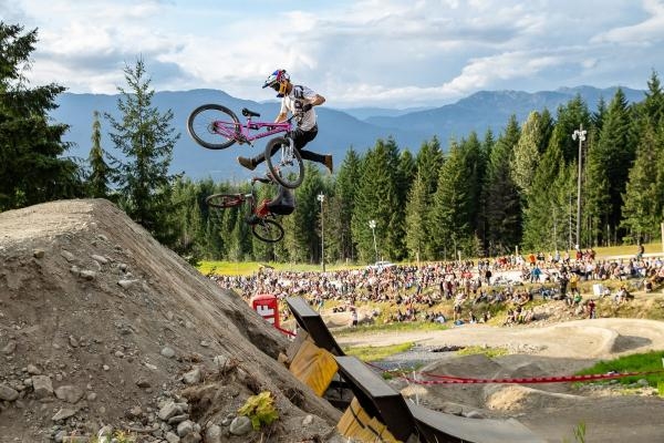 Outdoor Research Speed & Style Whistler