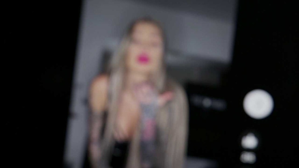 Dokument V zajetí pornografie