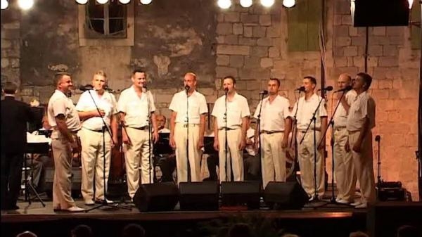 Koncert 15 godina klape sv. Juraj HRM u ozračju tamburaškog orkestra HRT-a