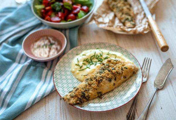 Kuchyně milovníků ryb - Candát pečený na kůži s kedlubnovým přívarkem