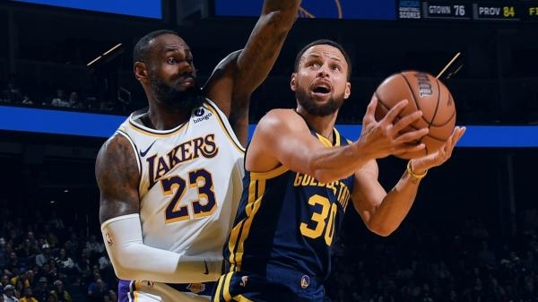 NBA - akce měsíce - premiere