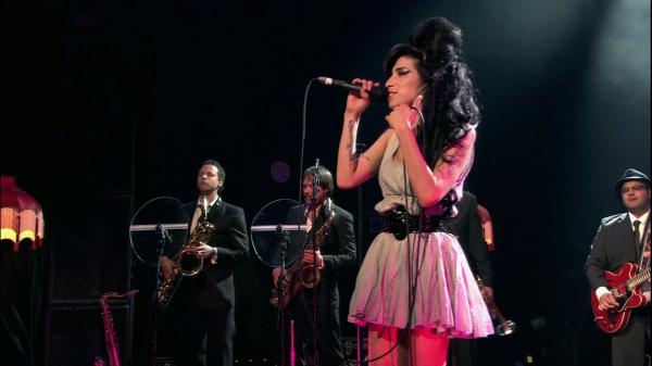 Amy Winehouse: I Told You I Was Trouble. Live In London