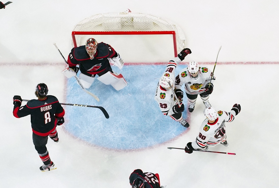 Chicago Blackhawks - Carolina Hurricanes