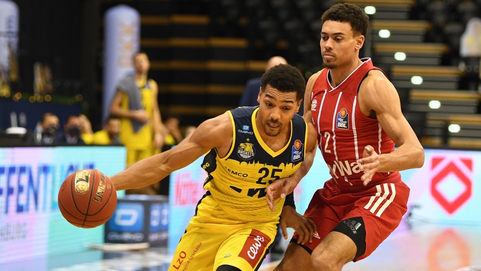 FC Bayern München - EWE Baskets Oldenburg