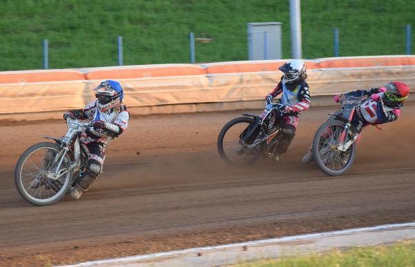 Svět motorů: MM ČR na dlouhé ploché dráze Mariánské Lázně