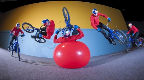 Danny MacAskill: Imaginate