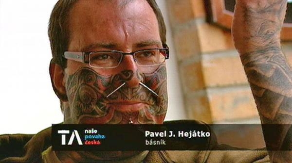 Tetovaní
