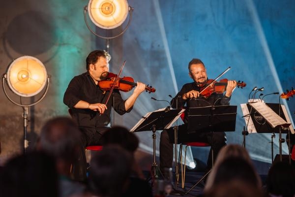 Epoque Quartet Bon voyage!