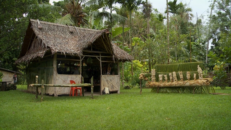 Документ Papua-Nová Guinea, život kmenů