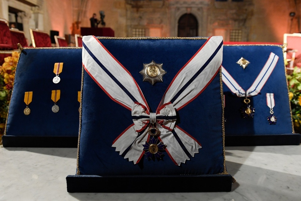 Den vzniku samostatného československého státu: Předávání státních vyznamenání prezidentem republiky
