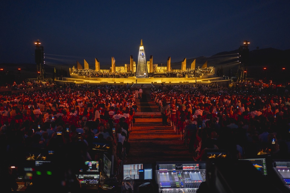 Andrea Bocelli: 30 let na scéně