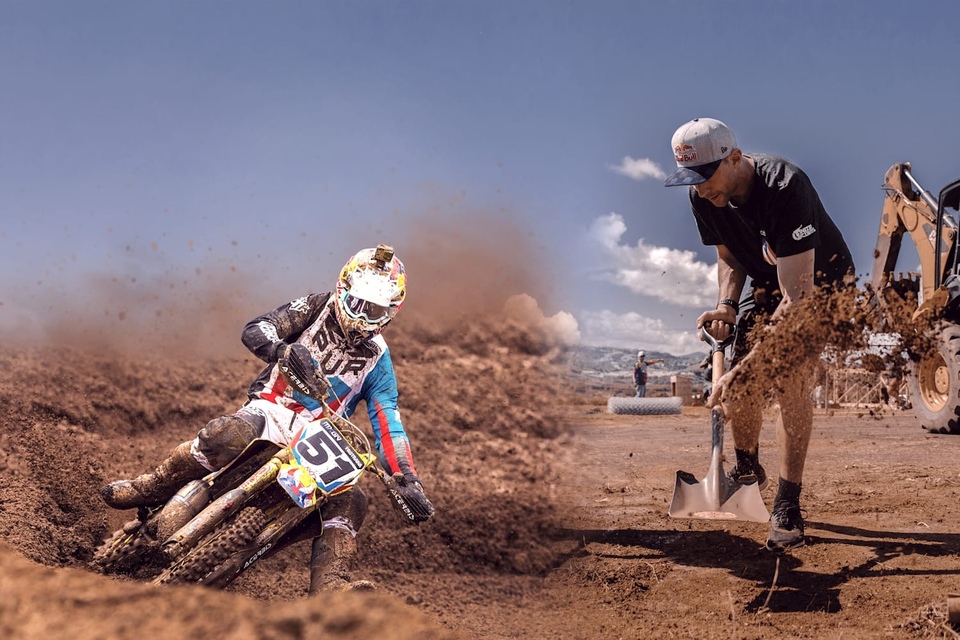 Race to Rebuild: Motokros proti katastrofě (FILM)