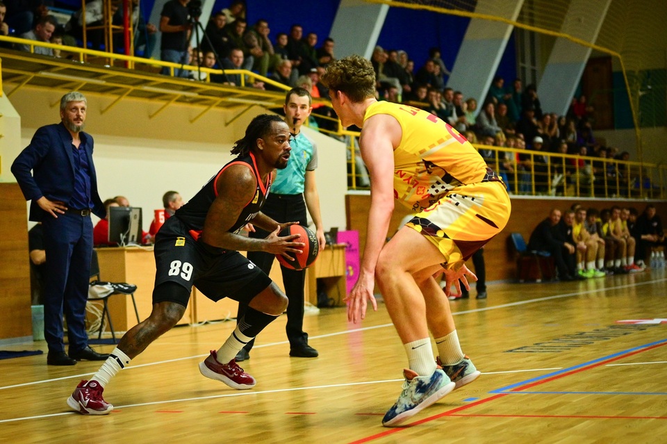 Basketbol. Superliga. Stariy Lutsk - Krivbas
