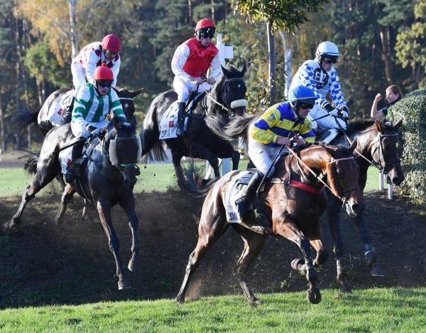 Dostihy: IV. kvalifikace na 131. Velkou pardubickou se Slavia pojišťovnou