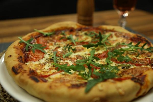 Myslivecká kuchyně - Pizza z Kaszópuszta z lesních surovin