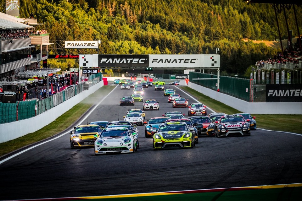 GT4 European Series powered by Rafa Racing Club: Barcelona