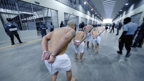 Salvador: Bande, megazatvori i "najcool diktator na svijetu"