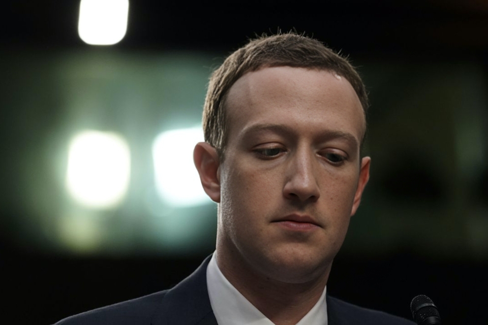 Dokument Uvnitř Zuckerbergova metamozku