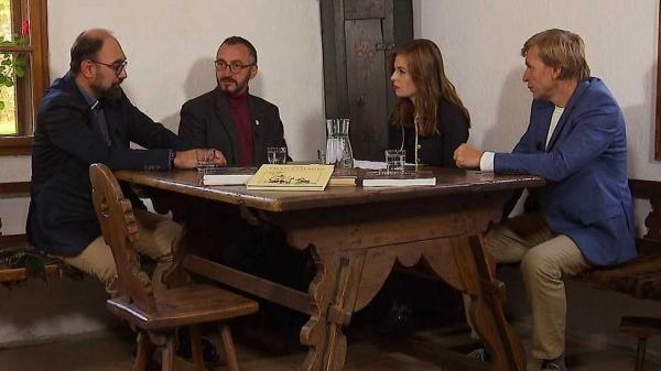 Dú Valaši dú, horami a historií