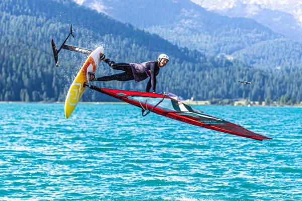 Vanora ENGADINWIND by Dakine