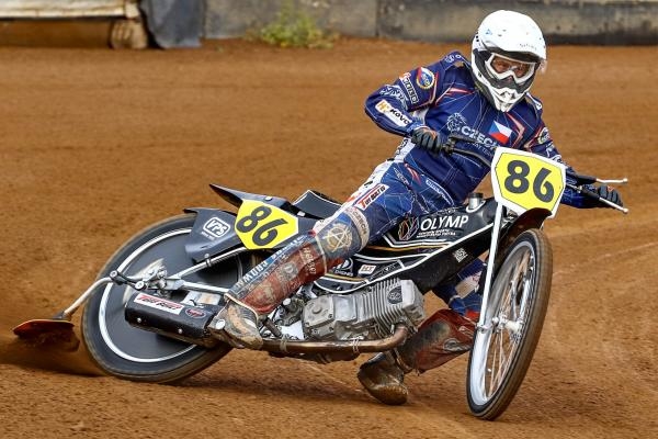Svět motorů: MS juniorů na ploché dráze a MS Flat Track Pardubice