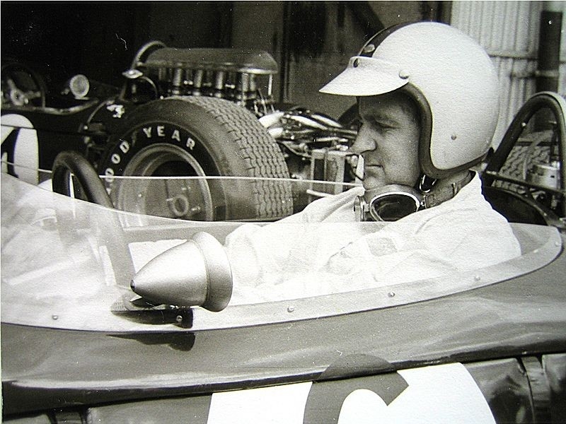 GP Legends - D.Hulme & B.McLaren
