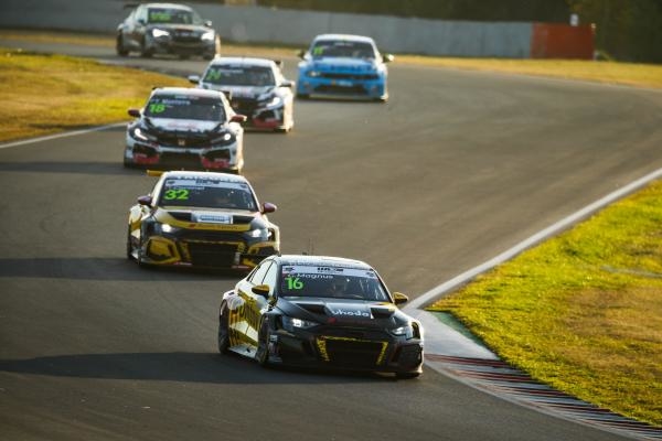 Motorizmus - WTCR 2022 - cestovné automobily