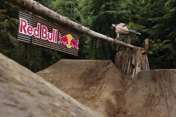 The making of Realm featuring Brandon Semenuk