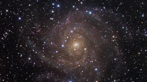 Hlubinami vesmíru s dr. Soňou Ehlerovou, galaxie a mezihvězdná hmota