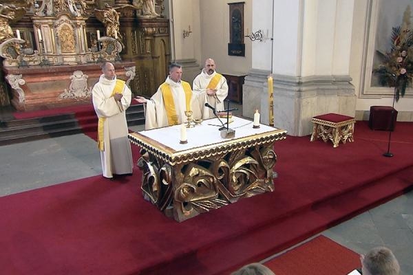 Nastavit druhou tvář