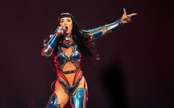 KATY PERRY WEEK: TOP 3 ŽIVÁKY