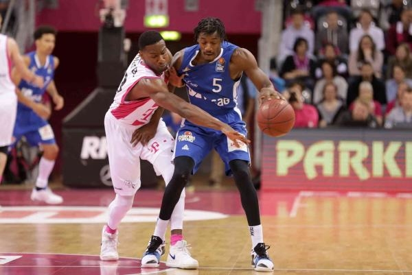 Telekom Baskets Bonn - FRAPORT SKYLINERS