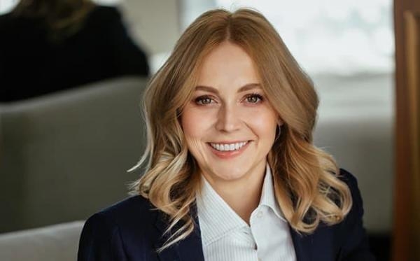 Доктор Толстікова