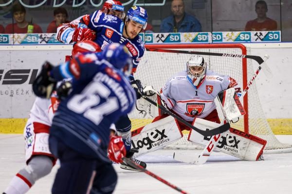 Hokej: Mountfield HK - Rytíři Kladno