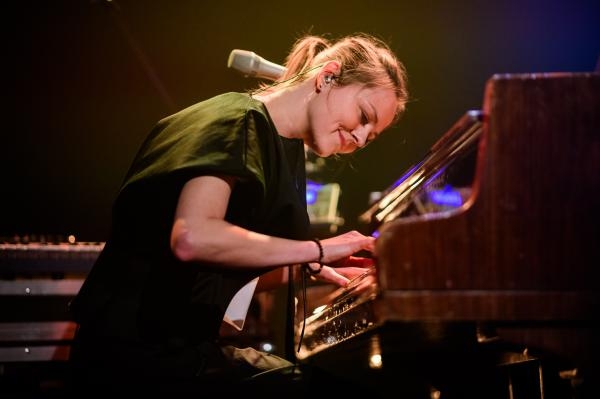 Bára Zmeková v Paláci Akropolis