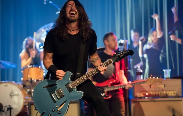 BEST OF FOO FIGHTERS