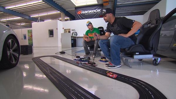 Profíci na konské sily - Jeden motor a tri autá