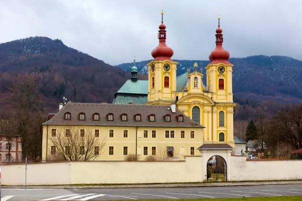 Hejnice, kostel Navštívení Panny Marie