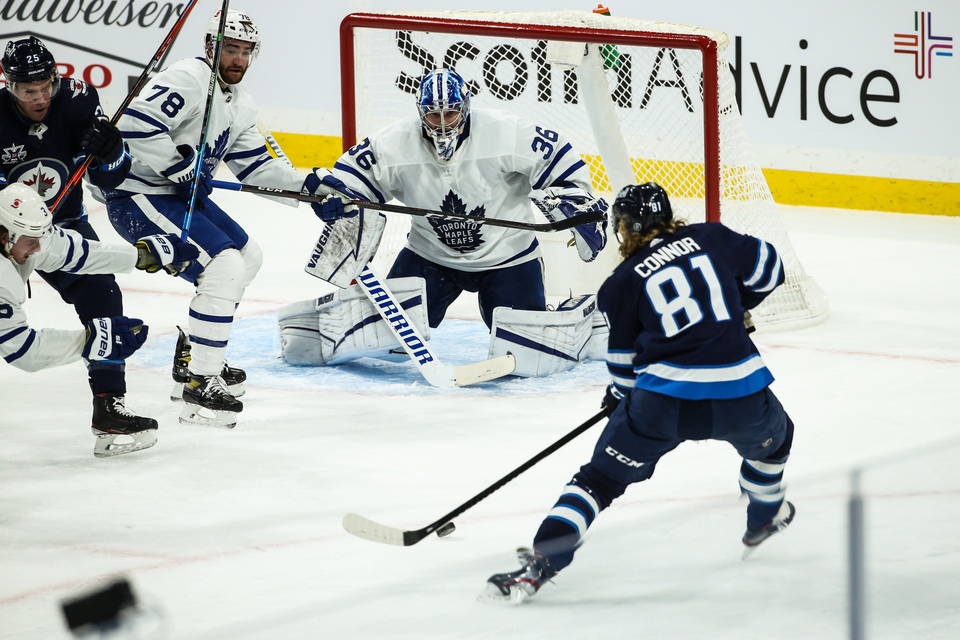 Toronto Maple Leafs - Winnipeg Jets