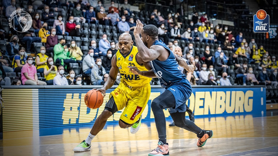 FRAPORT SKYLINERS - EWE Baskets Oldenburg
