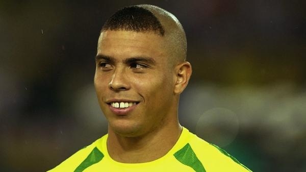 Futbaloví velikáni - Ronaldo