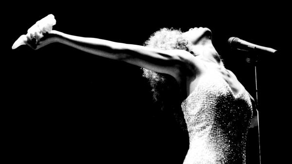Příběhy písní: Whitney Houston