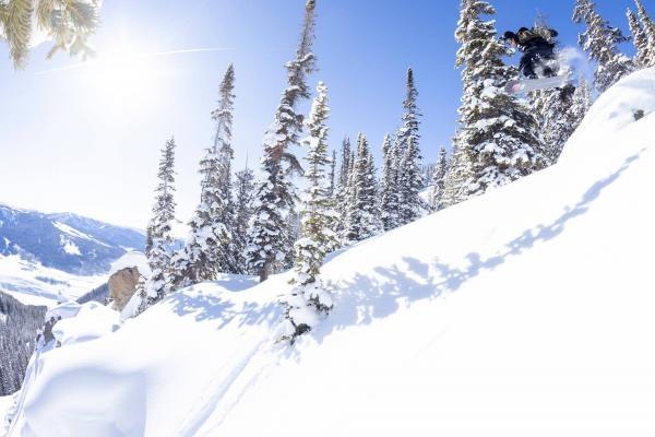 Jamie Anderson vs Emma Crosby