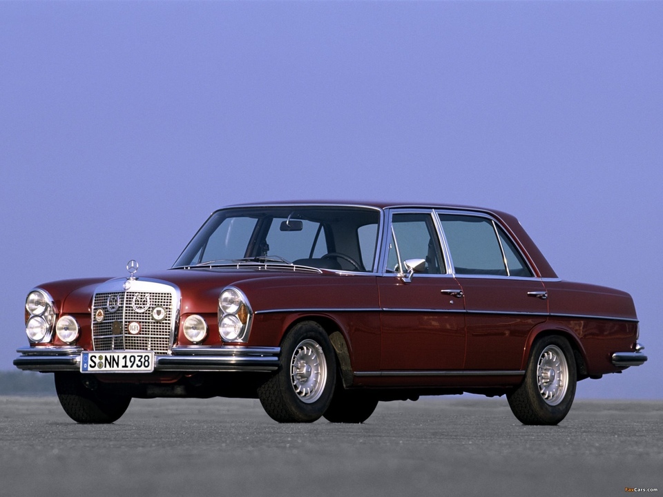 Profíci na konské sily - Mercedes 60-70-tych rokov do 8000 Eur