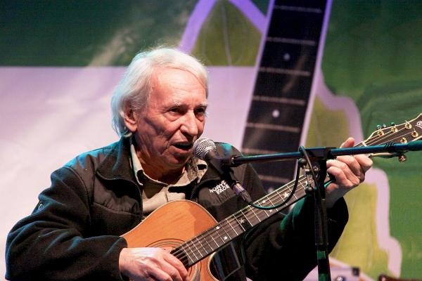 Miki Ryvola