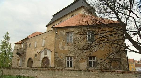 Zámek Miroslav