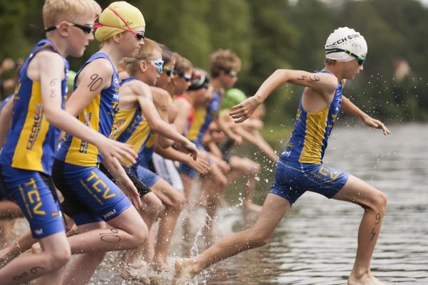 Sport v regionech: Jindřichohradecký triatlon