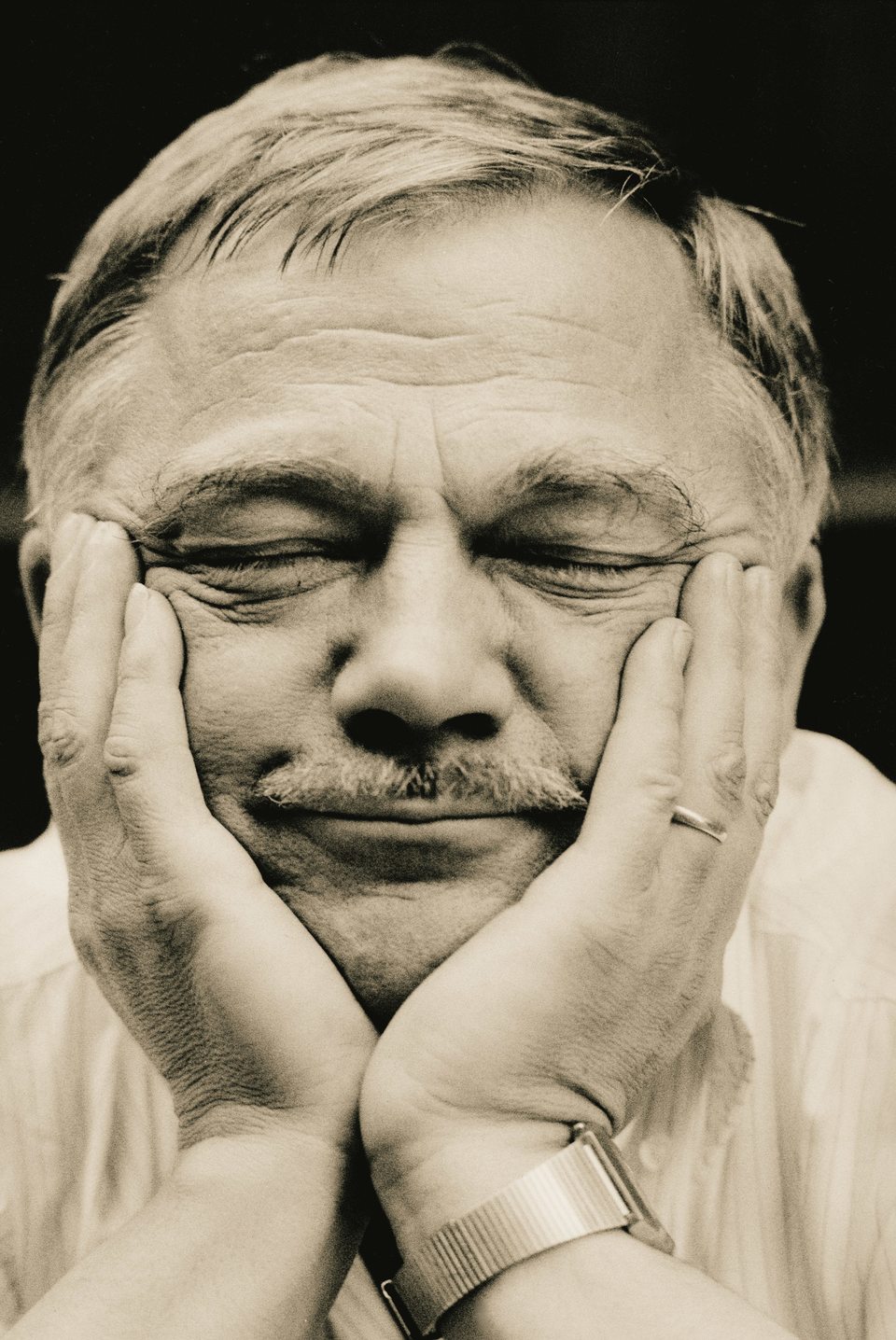 Dokument Bratříčku, zavřel jsi vrátka...