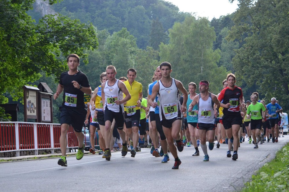 Sport v&nbsp;regionech: Půlmaraton Moravský krasem