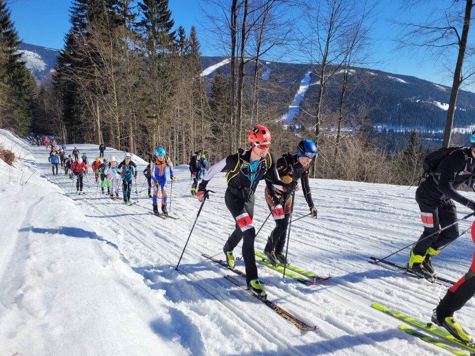SP ve skialpinismu - USA, Solitude - 1. den